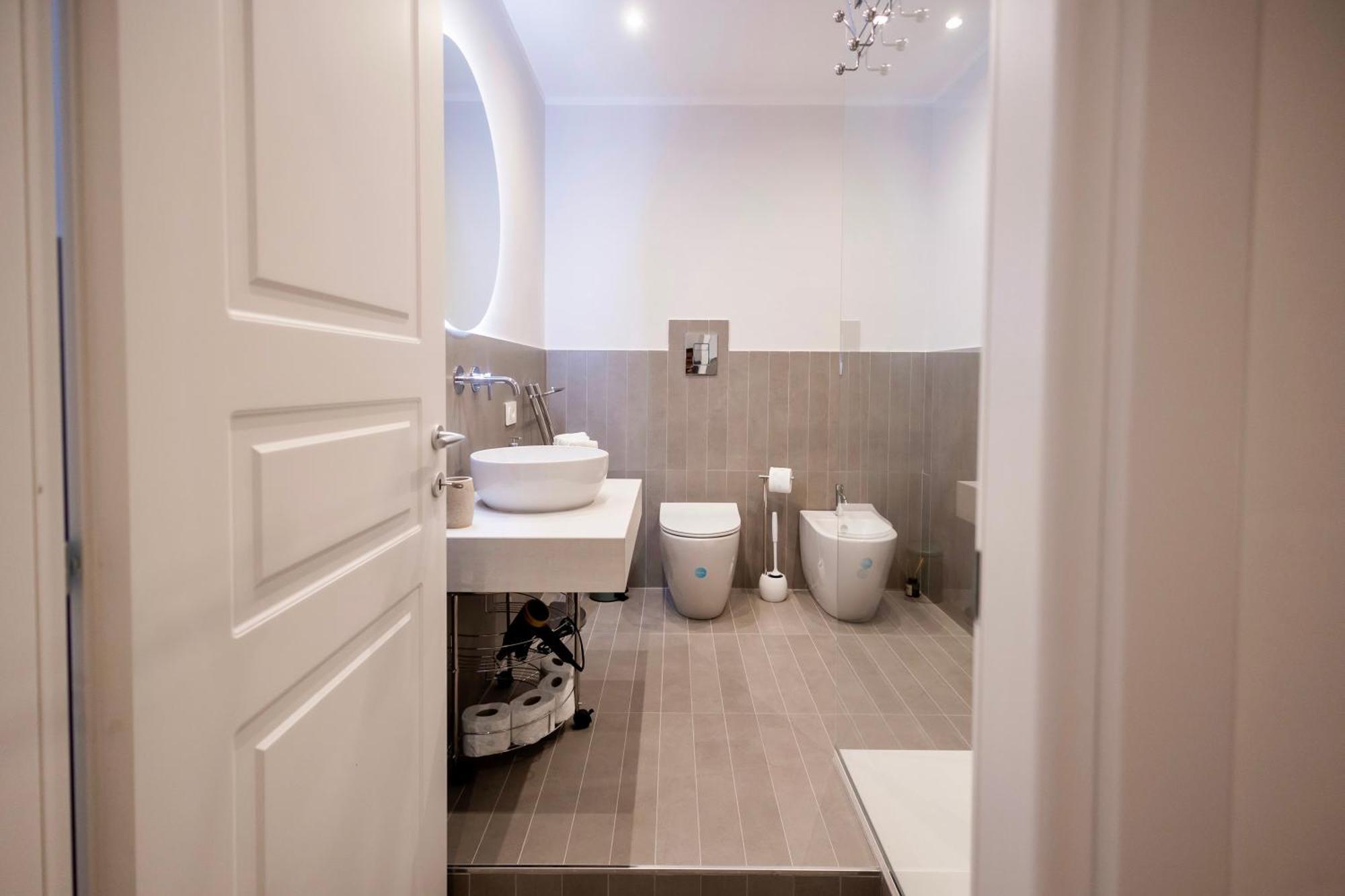 Politeama Charming Apartment Палермо Екстериор снимка